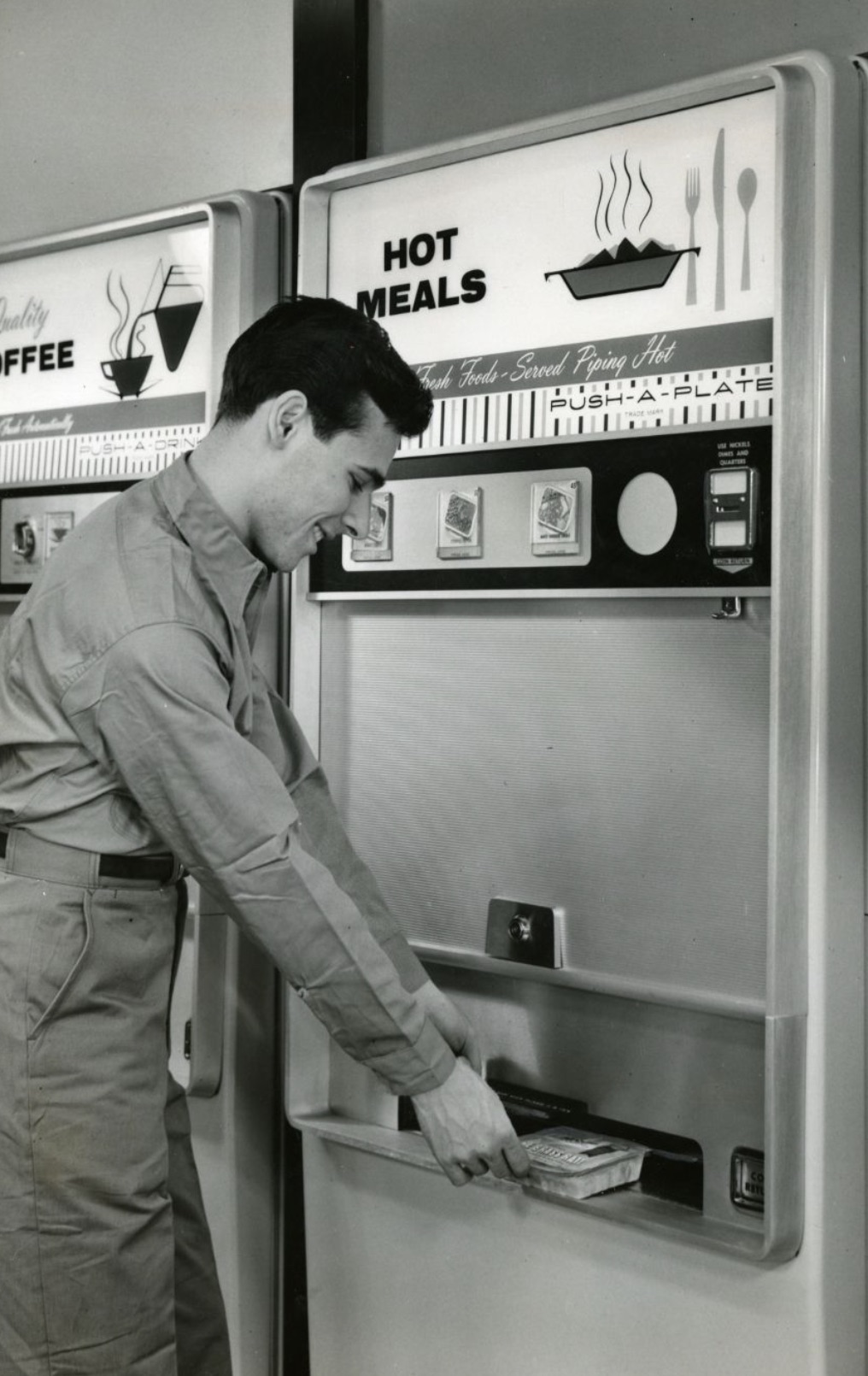 Hot meal automat